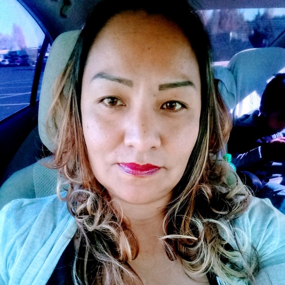 Meet your Posher, Calandra - Picture 1 of 1